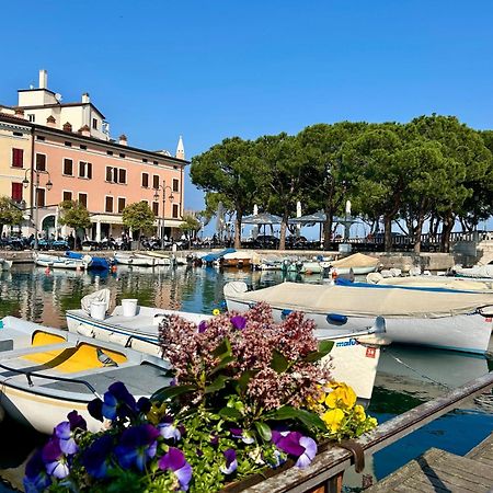 Gold Garda Desenzano Apartman Desenzano del Garda Kültér fotó