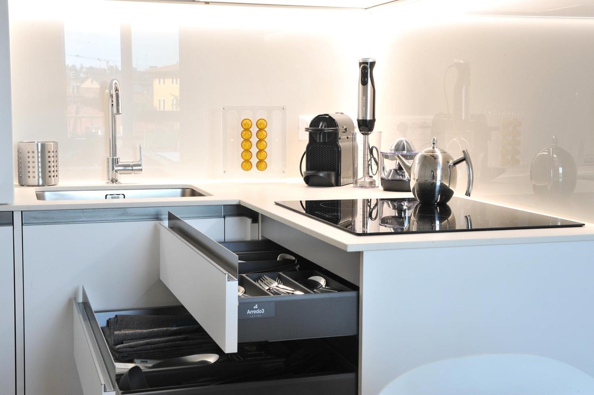 Gold Garda Desenzano Apartman Desenzano del Garda Kültér fotó